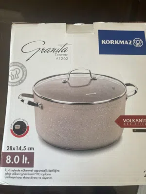 طنجرة جرانيت من الماركة التركية العالمية العريقة كوركماز (Korkmaz) موديل Granita A1262 جديدة للبيع