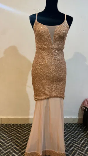 فستان سهره بحاله ممتازه