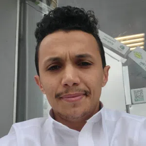 علي عبدالله احمد طاهر 
