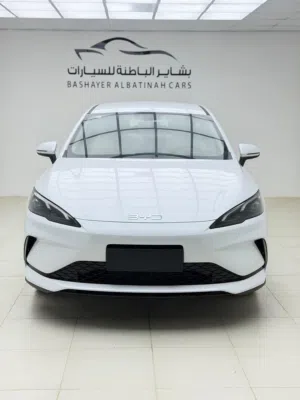 Sedan BYD in Dhofar