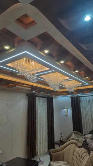 متوفر ثريات كريستال تفصيل خصم خاص لاصحاب المشاريع