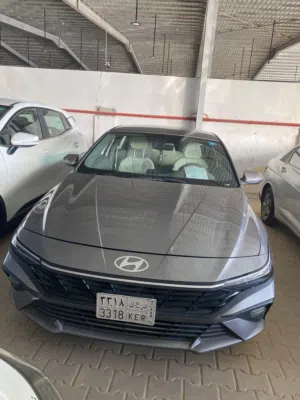 Used Hyundai Elantra in Al Riyadh