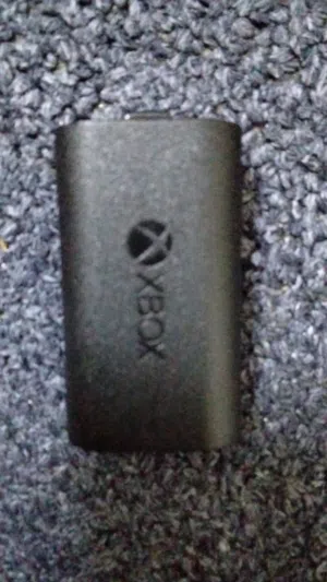 شاحن كنترول اكس بوكس وبطارية كنترول أكس بوكس Xbox controller charger and Xbox controller battery