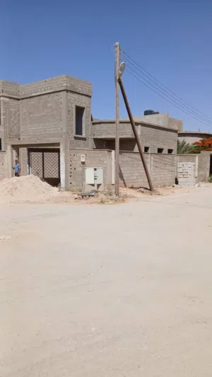 250 m2 3 Bedrooms Townhouse for Sale in Benghazi Al-Sayeda A'esha