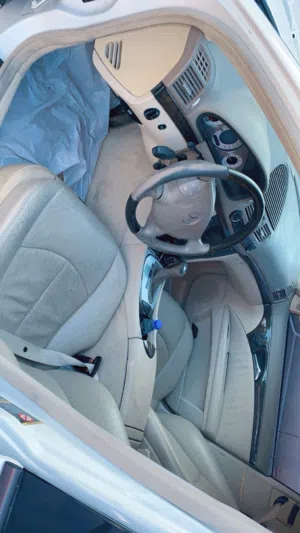 مورسيدس E500