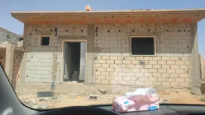بيت عظم للبيع