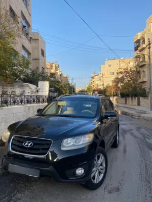 سيارة هيونداي سنتافي 2011Limited اس يو في مستعملة بحالة جيدة