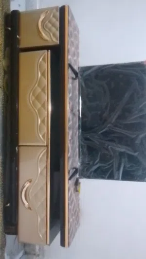 سلام عليكم ميز بلازمه