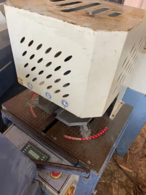 معدات ورشة UPVC مستعملة حالة جيدة جدا