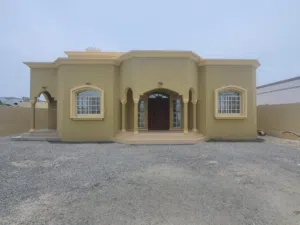 232 m2 3 Bedrooms Townhouse for Sale in Al Sharqiya Masira