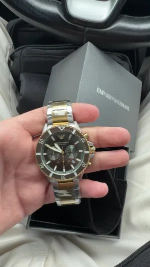 ساعة Emporio Armani أصلية – جديدة بالكرتونة