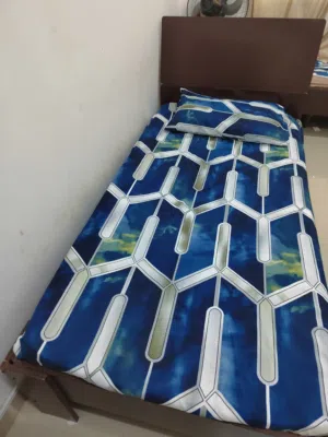 تلاث سرير خشب عرض 90