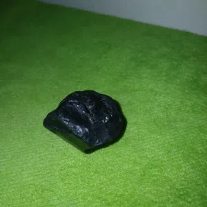 حجر كريم للبيع