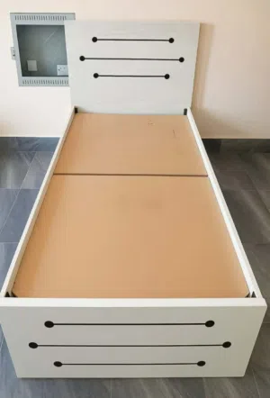 I am selling brand new furniture