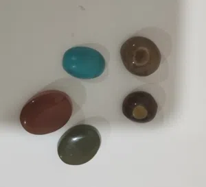 الاحجار الكريمة ومعروفه الأصل