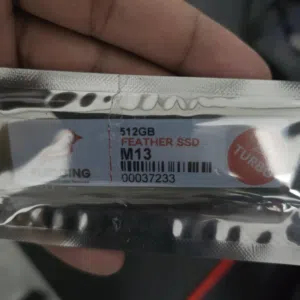 ممري ماركة Fledging مساحه 512gb ssd بسعر ممتاز فرصة حبة وحده فقط