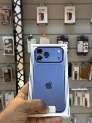 Iphone 17 pro max 256gb just active phone