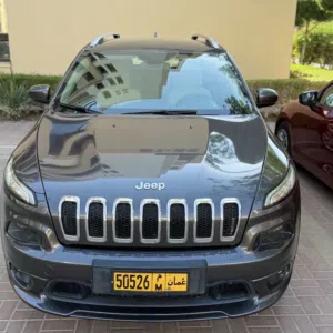 Used Jeep Cherokee in Muscat