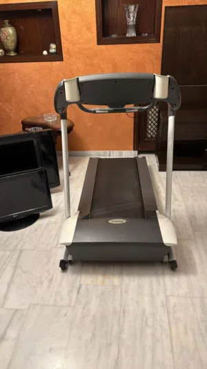 جهاز تردمل مشي نوع ريبوك شبه جديد