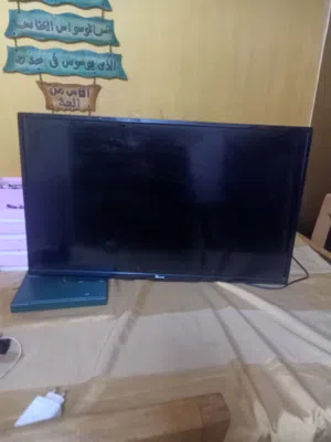 شاشه يونيوراير مستعمله