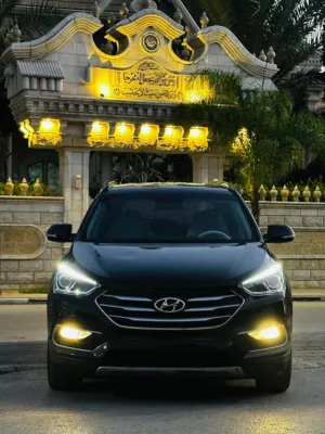 ‏هيونداي ‏.‏ سنتافي ‏.‏ 2017 ‏.‏ مستعمل‏1