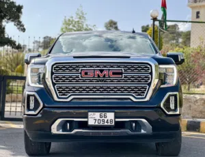 Used GMC Sierra in Zarqa