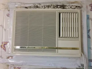 2 ton o general window AC available for sale