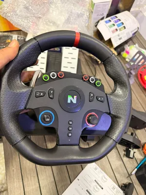 Steering . Gaming PC . New4