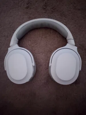 white razer barracuda x wireless