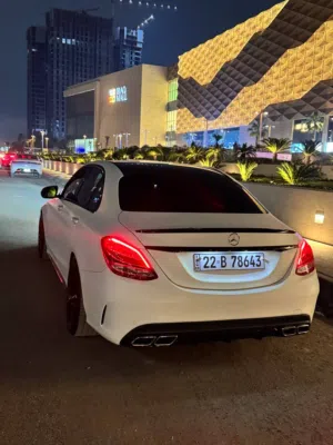 مرسيدس بنز C300 موديل 2017 –.