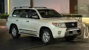 Used Toyota Land Cruiser in Farwaniya