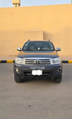 Riyadh  Fortuner full Atomic Model 2011