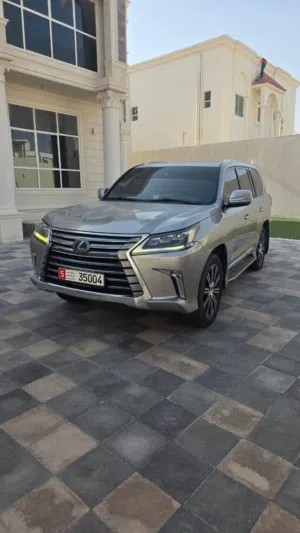 Used Lexus LX in Abu Dhabi