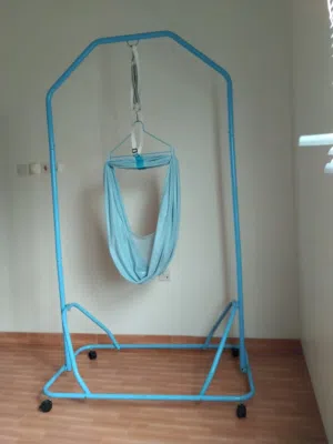 Baby Cradle - 1.5 Yr used - BD 10 ( not negotiable)