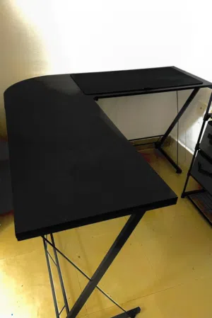 طاوله كمبيوتر احترافيه