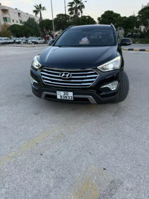 Used Hyundai Santa Fe in Amman