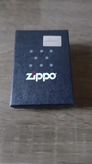 ولاعة ، [ قداحة ]مميزة Zippo اصلي جديد