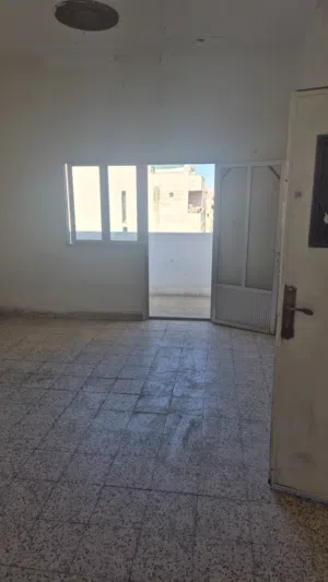 70 m2 2 Bedrooms Apartments for Rent in Zarqa Hay Ramzi
