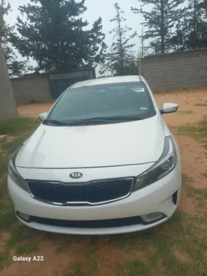 Used Kia Sorento in Tripoli