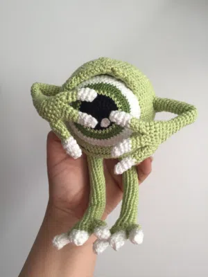 دُمى صُنعت يدويًا  Handmade toys