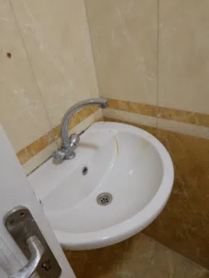 90 m2 2 Bedrooms Apartments for Rent in Amman University Street