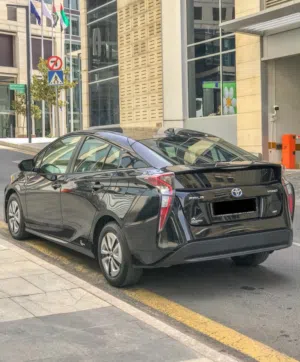 Used Toyota Prius in Amman