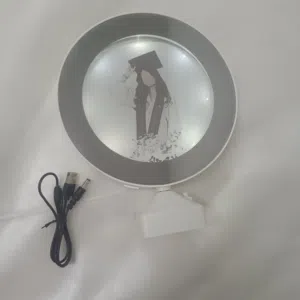 . مراية الذكريات المضيئة