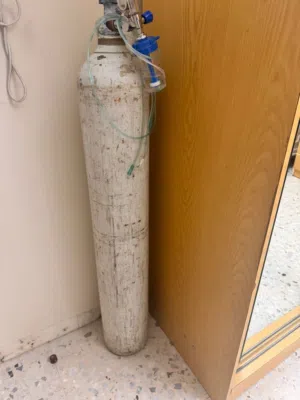 اسطوانه اكسجين مع منظم 40 لتر