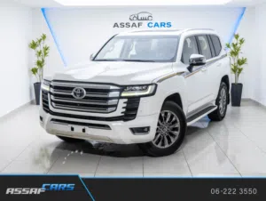 Toyota Land Cruiser Vx 2022  السيارة بحالة الوكالة و قطعت 67,000