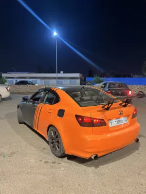 لكسز اي اس 2008