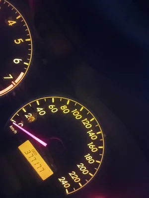 Toyota . Corolla . 2011 . Used4