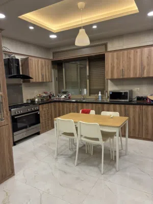 189 m2 3 Bedrooms Apartments for Sale in Irbid Petra Street