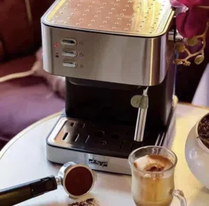 مكينة قهوة مستعملة مره وحدة