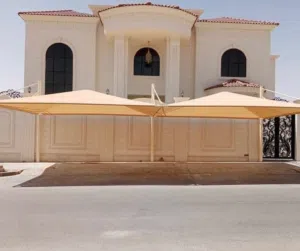عرض لمدة 3 ايام فقط على مظلات الهرمي والنصف مقوسة فقط السعر 15 المتر
